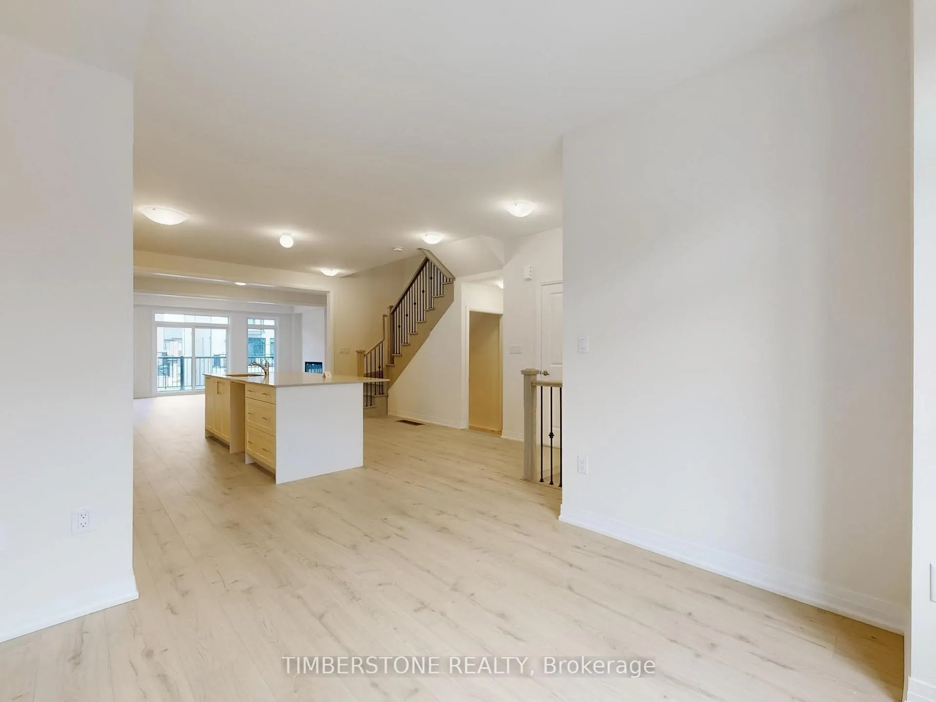 Photo 8 of 2615 Apricot Lane, Pickering, Rural Pickering — HOMEH