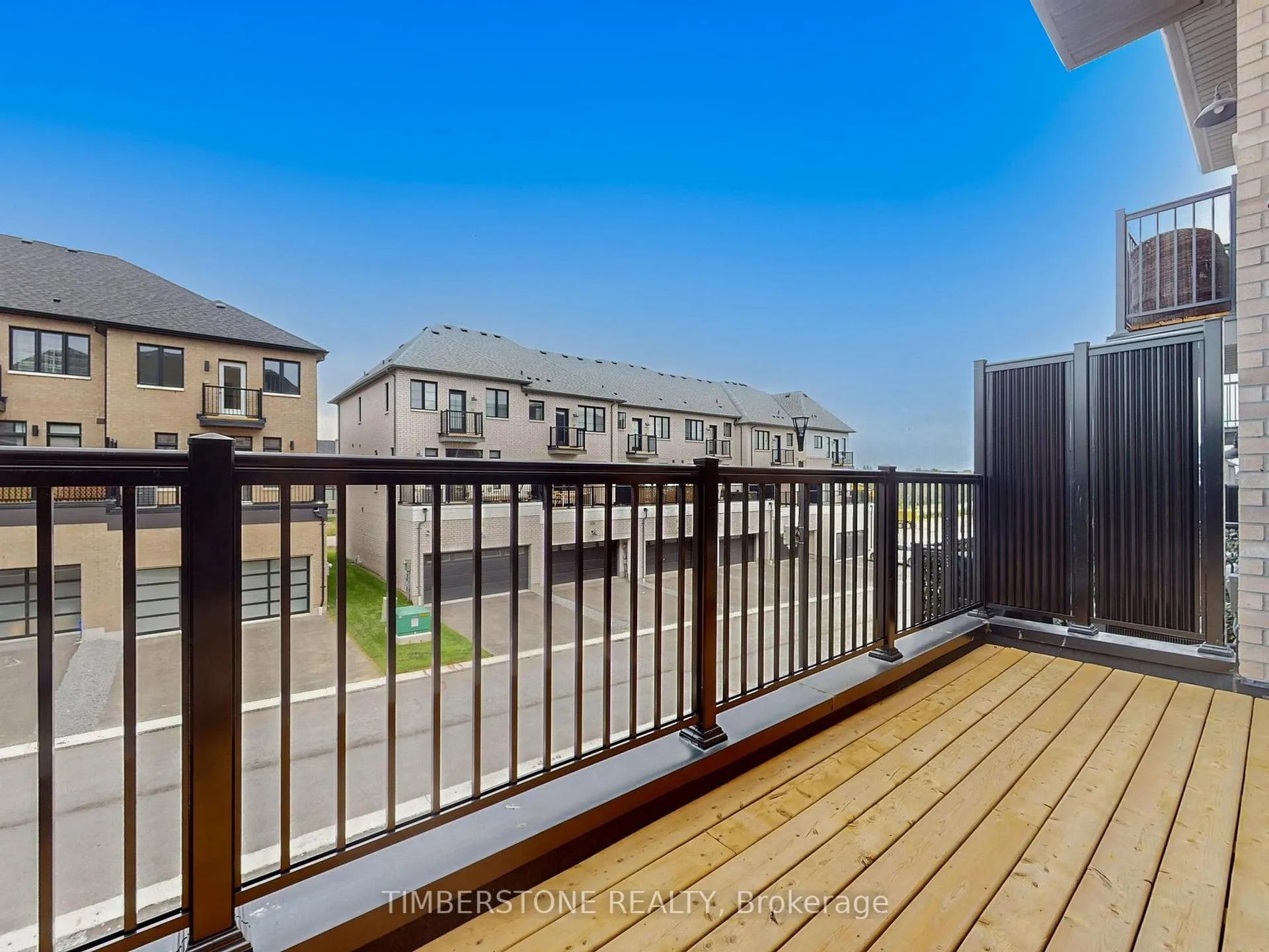 Photo 31 of 2615 Apricot Lane, Pickering, Rural Pickering — HOMEH
