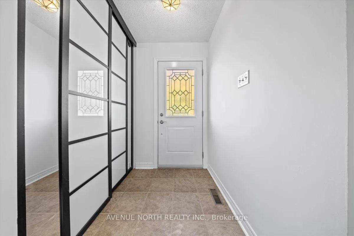 Photo 3 of 306 Elderberry Terrace, Ottawa, Chatelaine Village — HOMEH