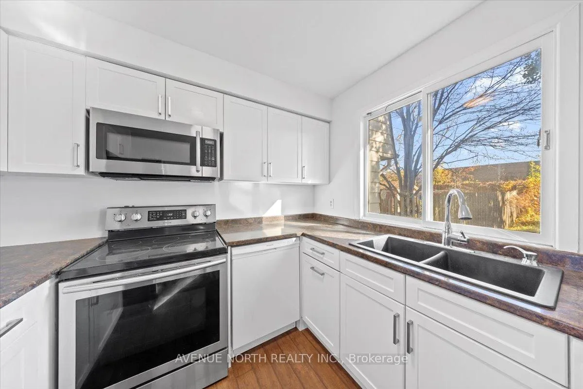 Photo 16 of 306 Elderberry Terrace, Ottawa, Chatelaine Village — HOMEH