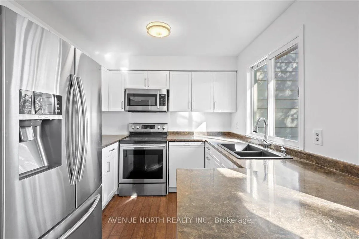 Photo 17 of 306 Elderberry Terrace, Ottawa, Chatelaine Village — HOMEH