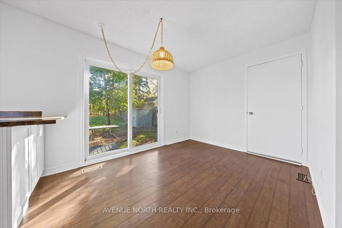 Photo 20 of 306 Elderberry Terrace, Ottawa, Chatelaine Village — HOMEH