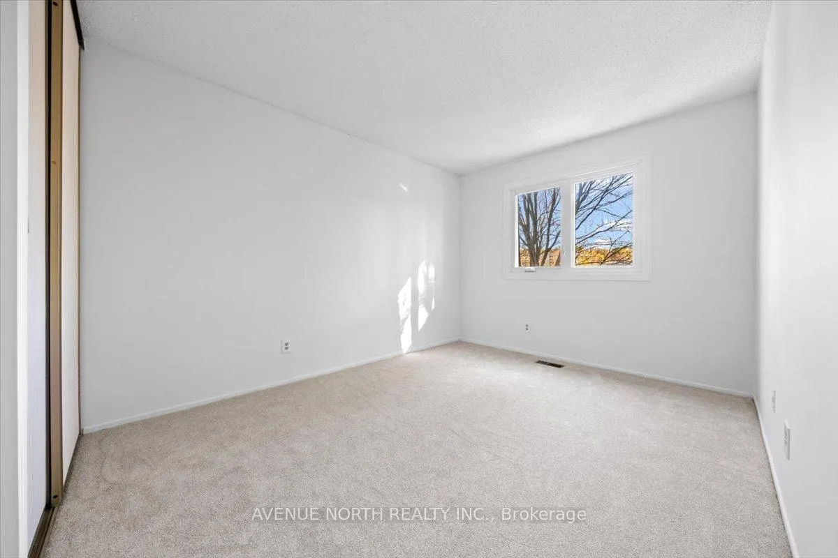 Photo 30 of 306 Elderberry Terrace, Ottawa, Chatelaine Village — HOMEH
