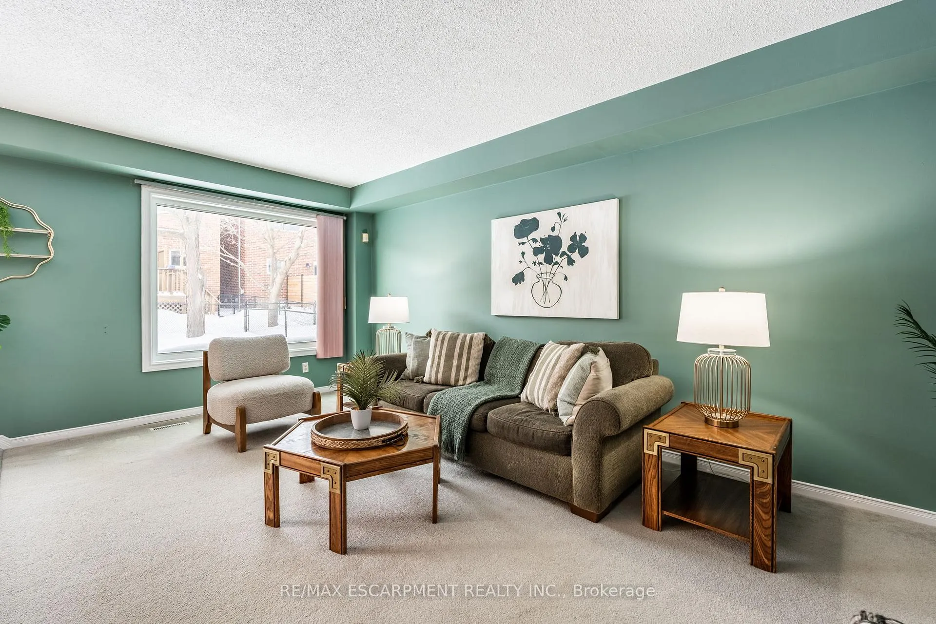 Photo 17 of 13 Waterwheel Crescent, Hamilton, Waterdown — HOMEH