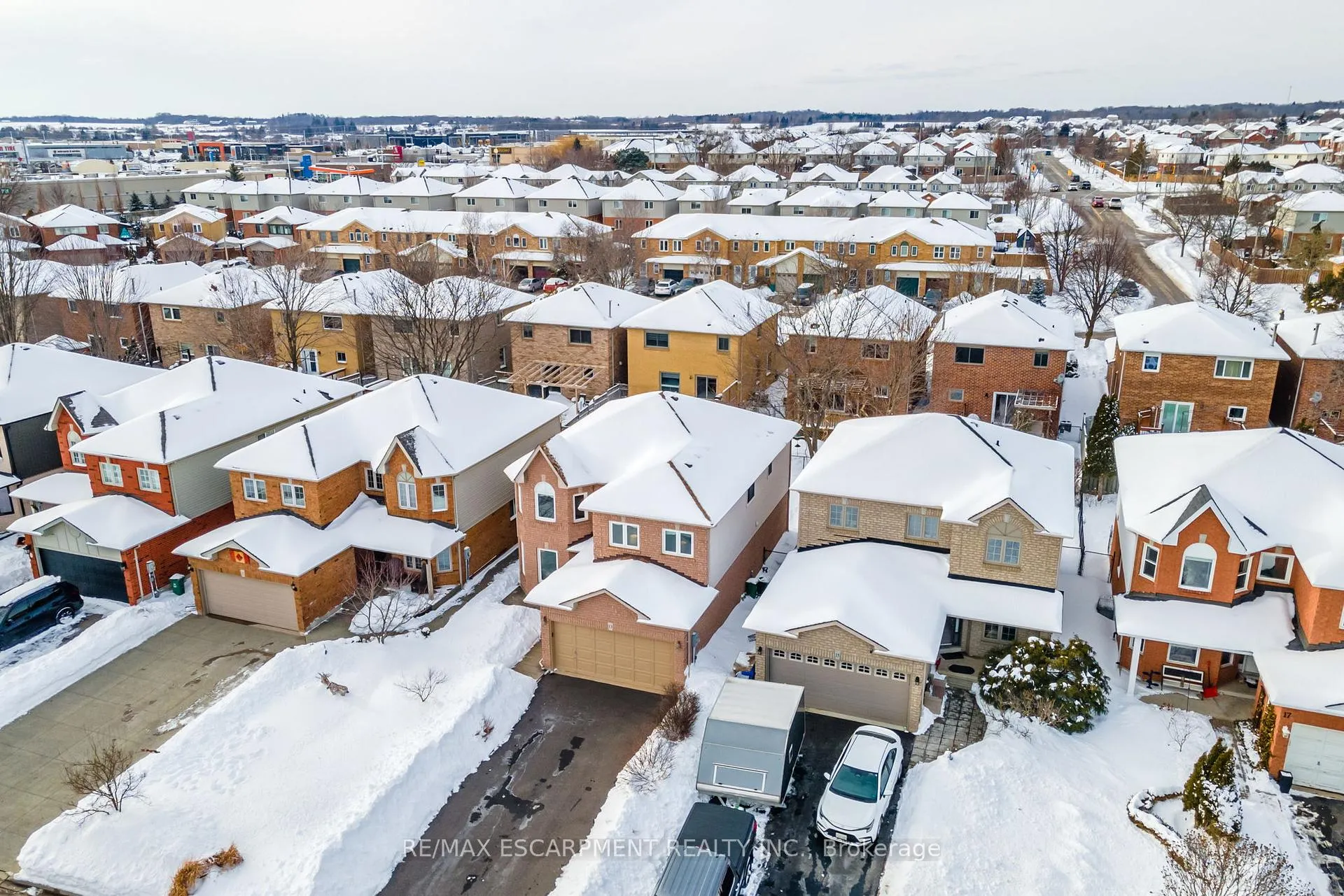 Photo 35 of 13 Waterwheel Crescent, Hamilton, Waterdown — HOMEH