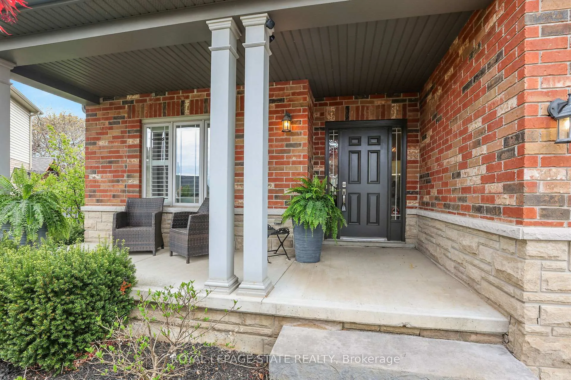 Photo 11 of 20 Catalpa Court, Grimsby, Grimsby West — HOMEH