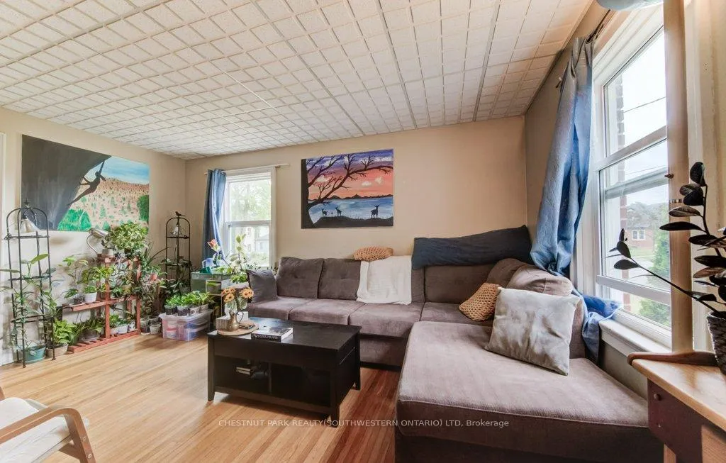 Photo 5 of 56 Lilac Street, Waterloo — HOMEH