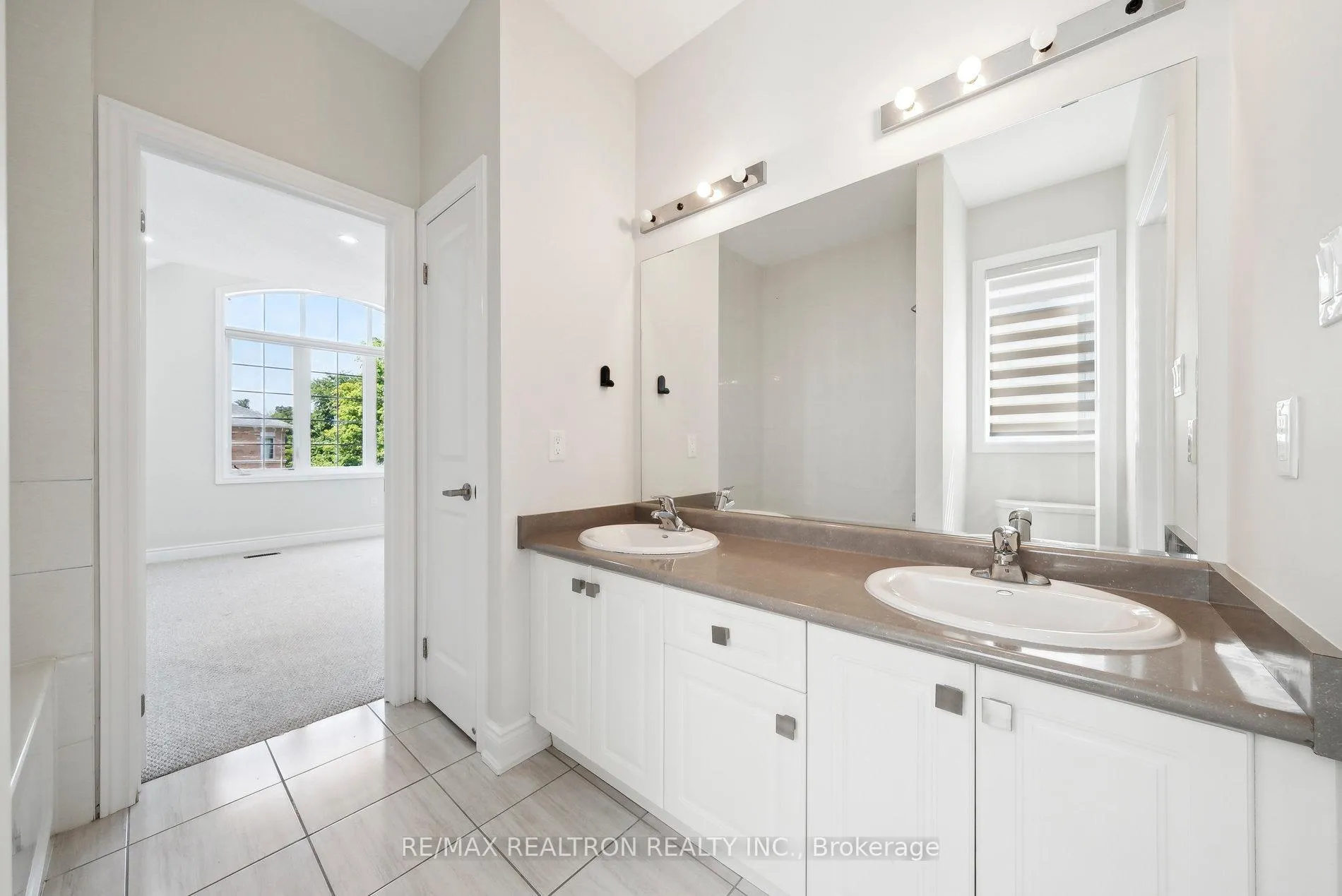 Photo 26 of 65 Cannes Ave, Vaughan, Vellore Village — HOMEH