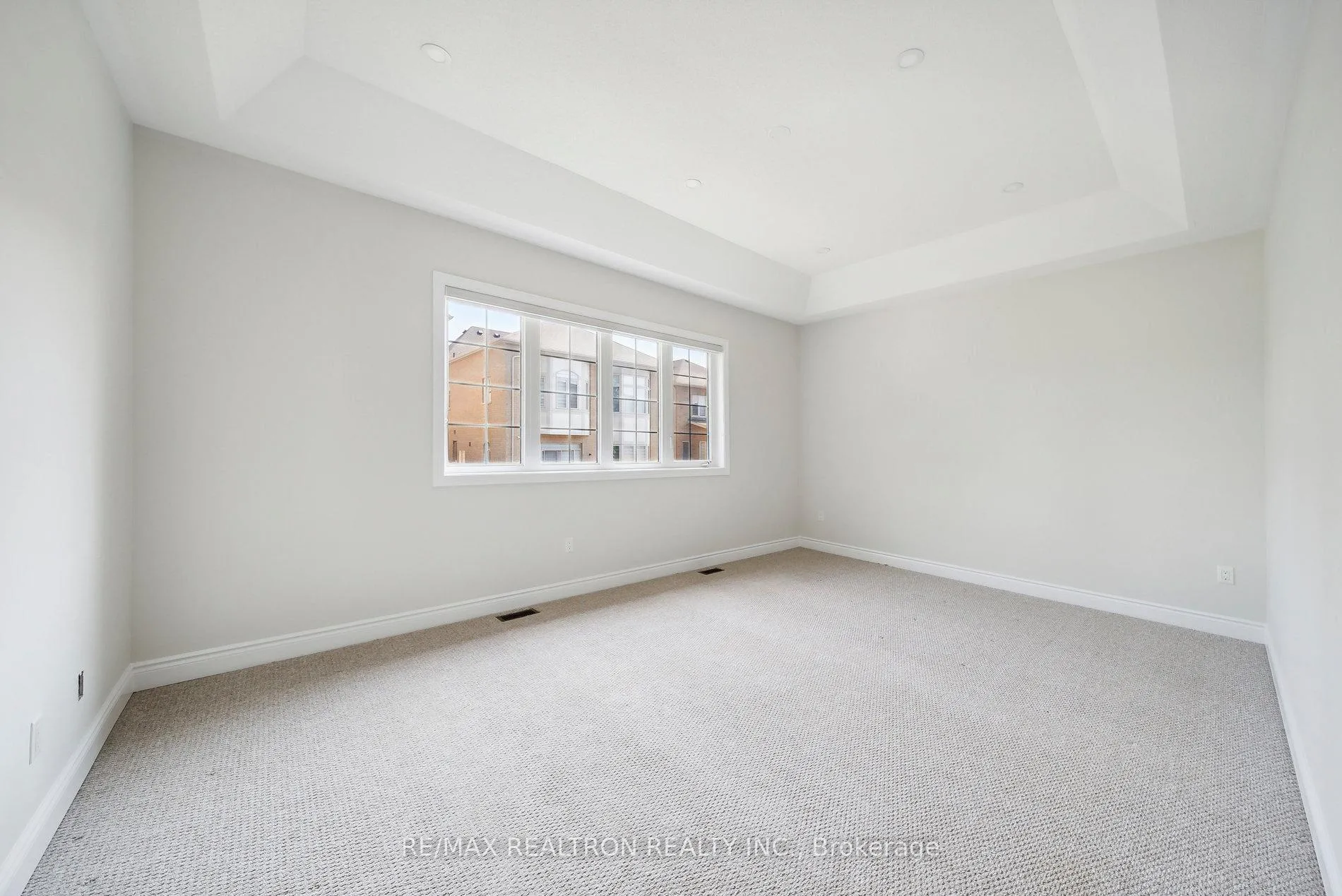 Photo 29 of 65 Cannes Ave, Vaughan, Vellore Village — HOMEH