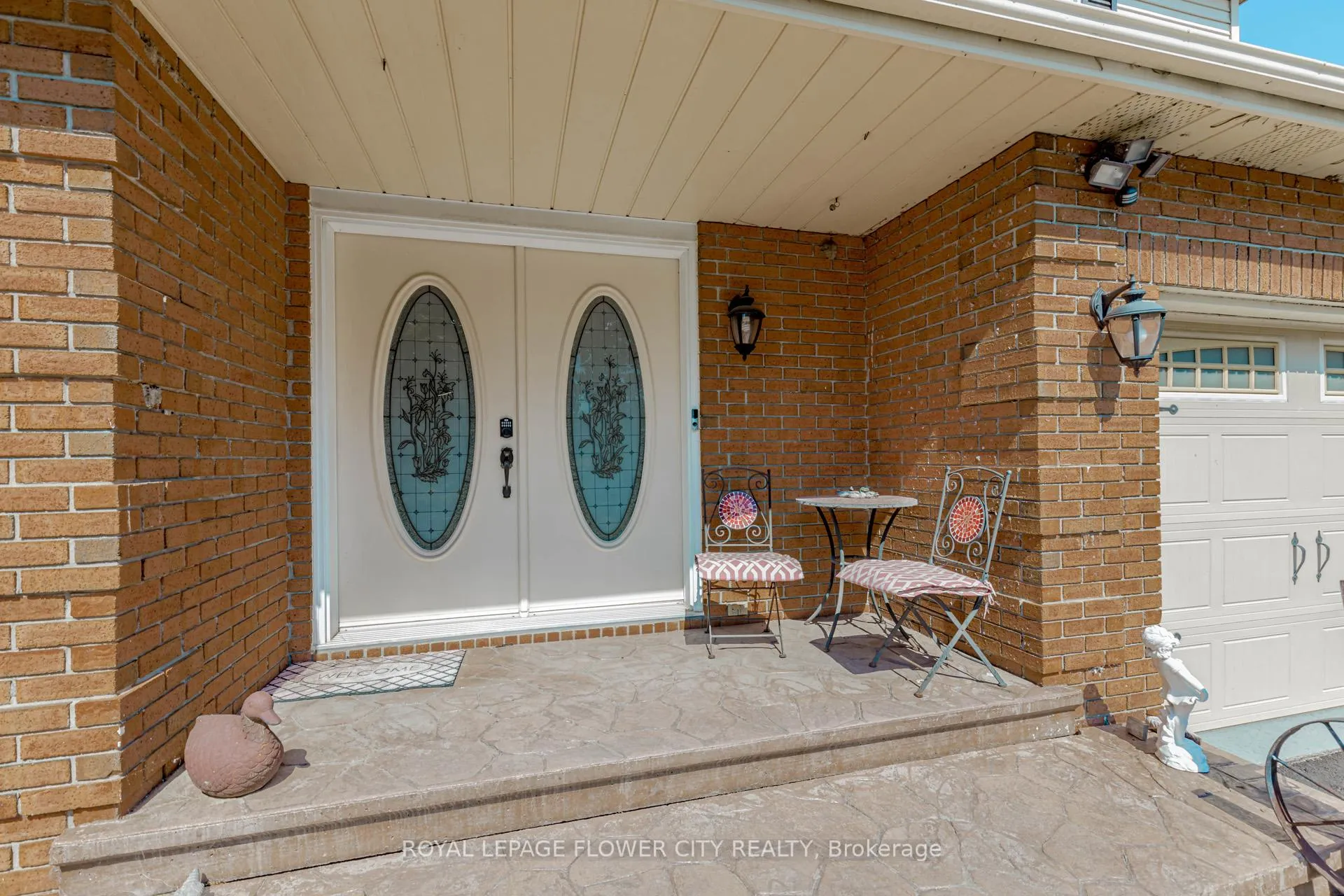 Photo 5 of 169 Sunningdale Drive, Belleville, Thurlow Ward — HOMEH