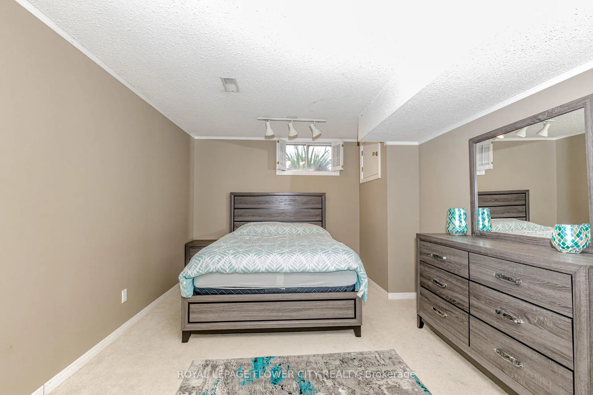 Photo 21 of 169 Sunningdale Drive, Belleville, Thurlow Ward — HOMEH