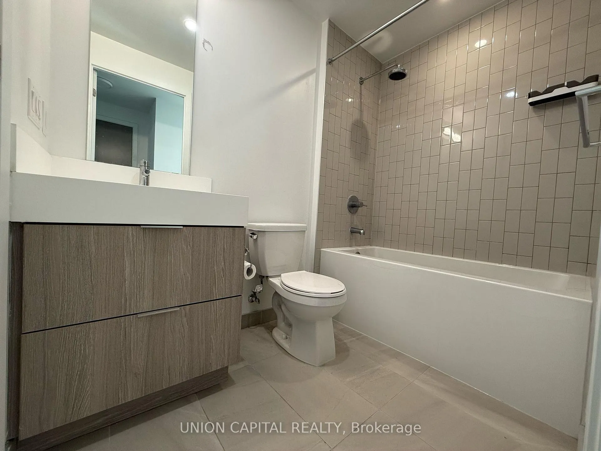 Photo 15 of Unit 1308, 130 River Street, Toronto, Regent Park — HOMEH