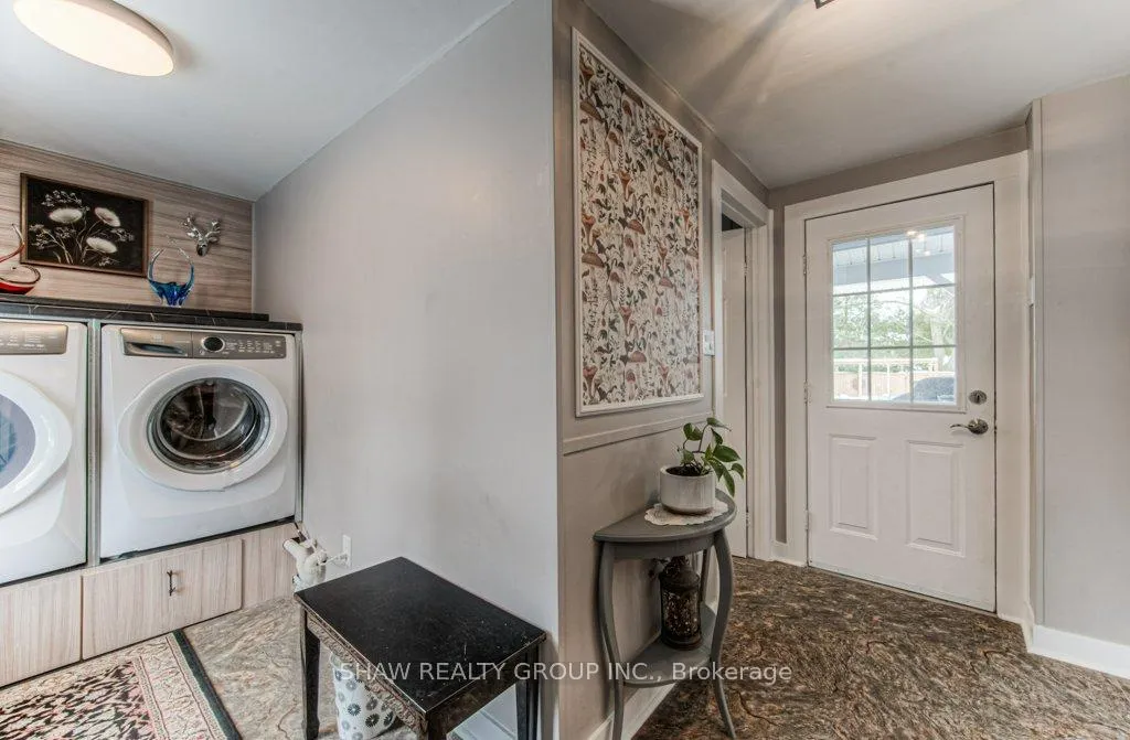 Photo 10 of 707 Conservation Drive, Waterloo, Laurelwood — HOMEH