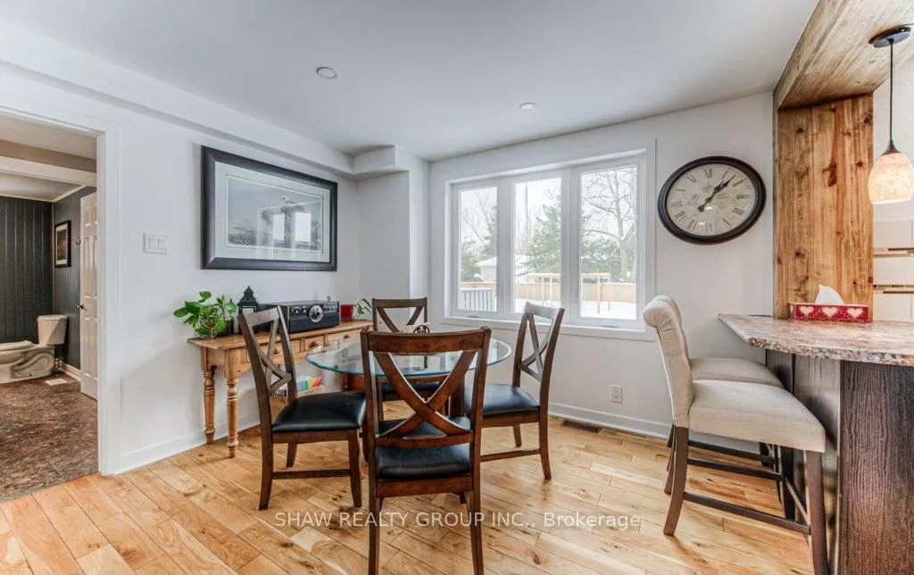 Photo 13 of 707 Conservation Drive, Waterloo, Laurelwood — HOMEH