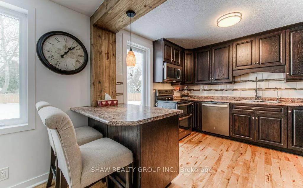 Photo 14 of 707 Conservation Drive, Waterloo, Laurelwood — HOMEH