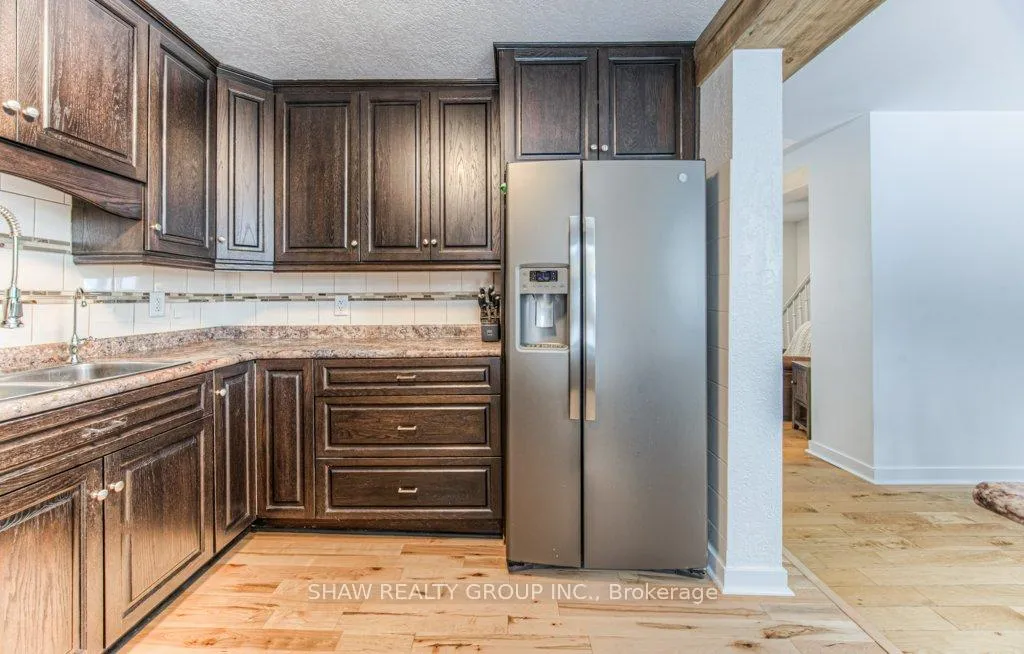 Photo 16 of 707 Conservation Drive, Waterloo, Laurelwood — HOMEH