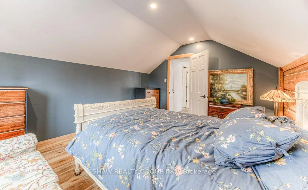 Photo 24 of 707 Conservation Drive, Waterloo, Laurelwood — HOMEH