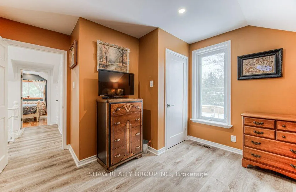 Photo 28 of 707 Conservation Drive, Waterloo, Laurelwood — HOMEH