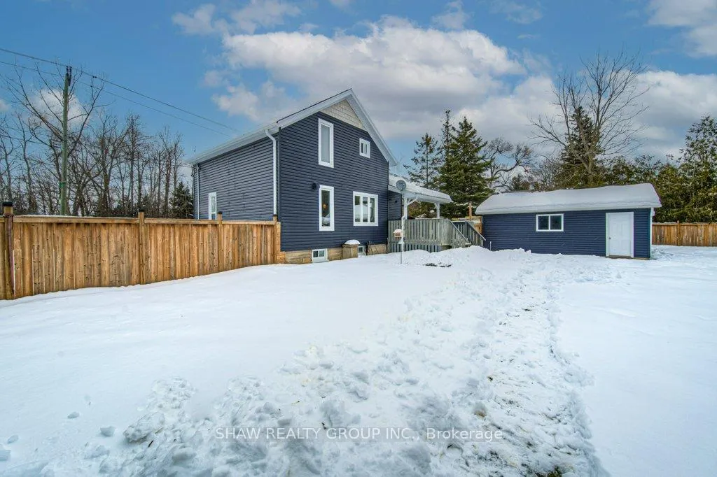 Photo 40 of 707 Conservation Drive, Waterloo, Laurelwood — HOMEH