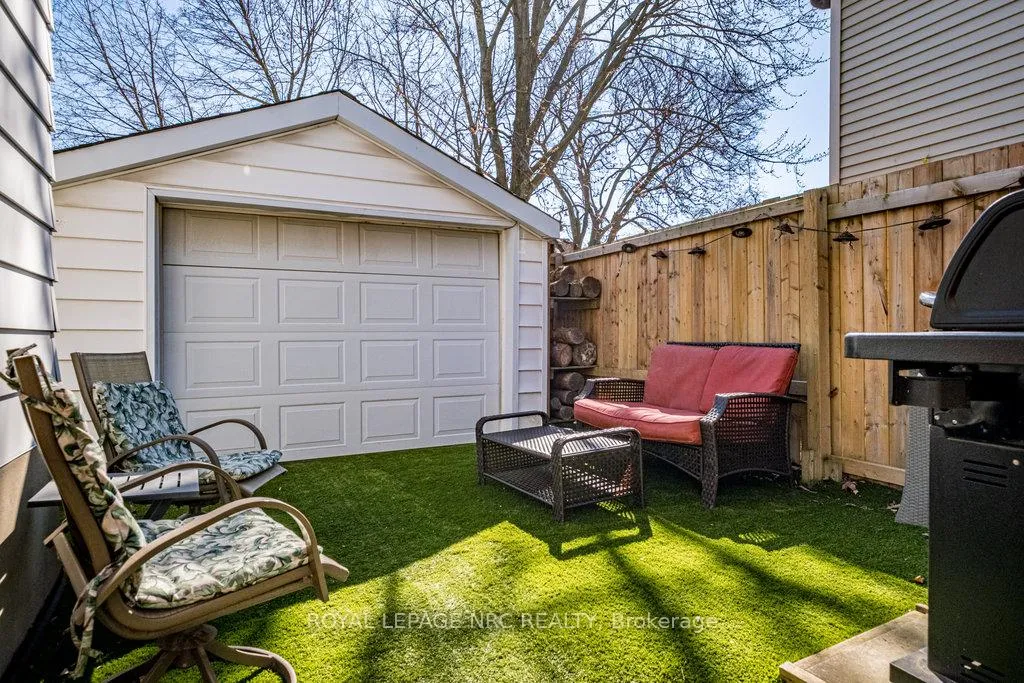Photo 27 of 46 Marmora Street, St. Catharines, E. Chester — HOMEH