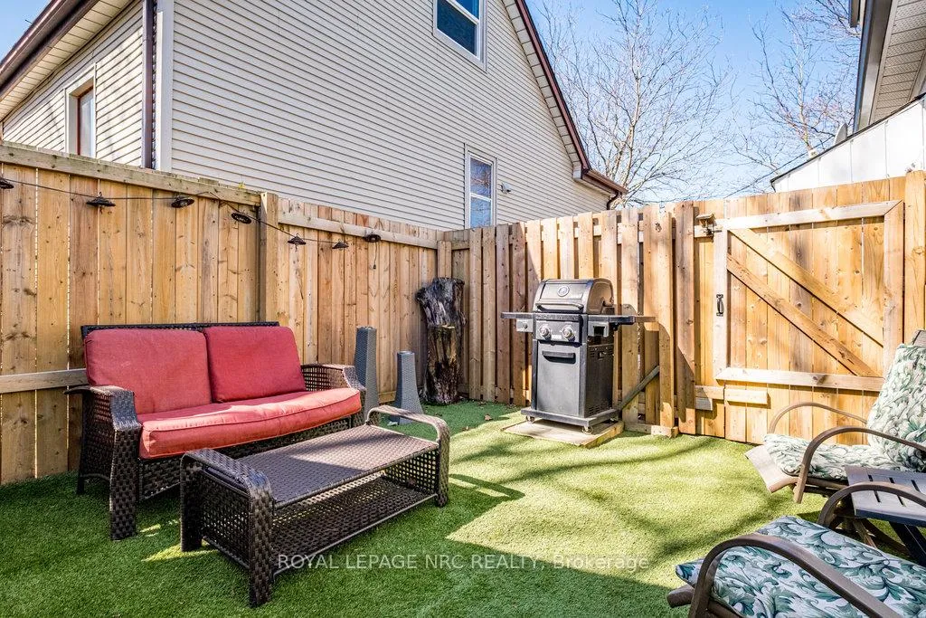 Photo 29 of 46 Marmora Street, St. Catharines, E. Chester — HOMEH