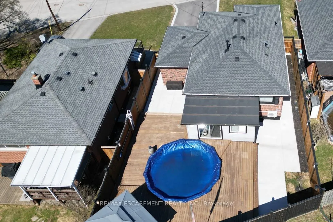 Photo 42 of 27 Alba Street, Hamilton, Stoney Creek — HOMEH