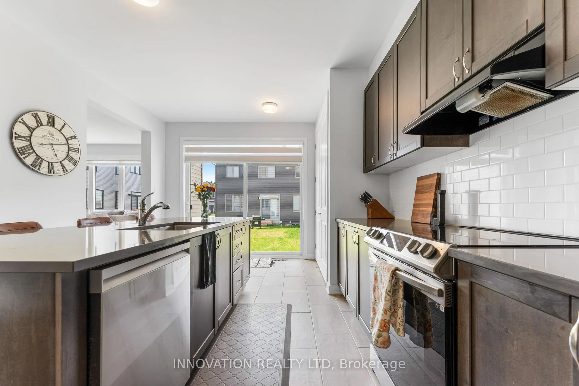 Photo 13 of 1005 Showman Street, Ottawa, Richmond — HOMEH