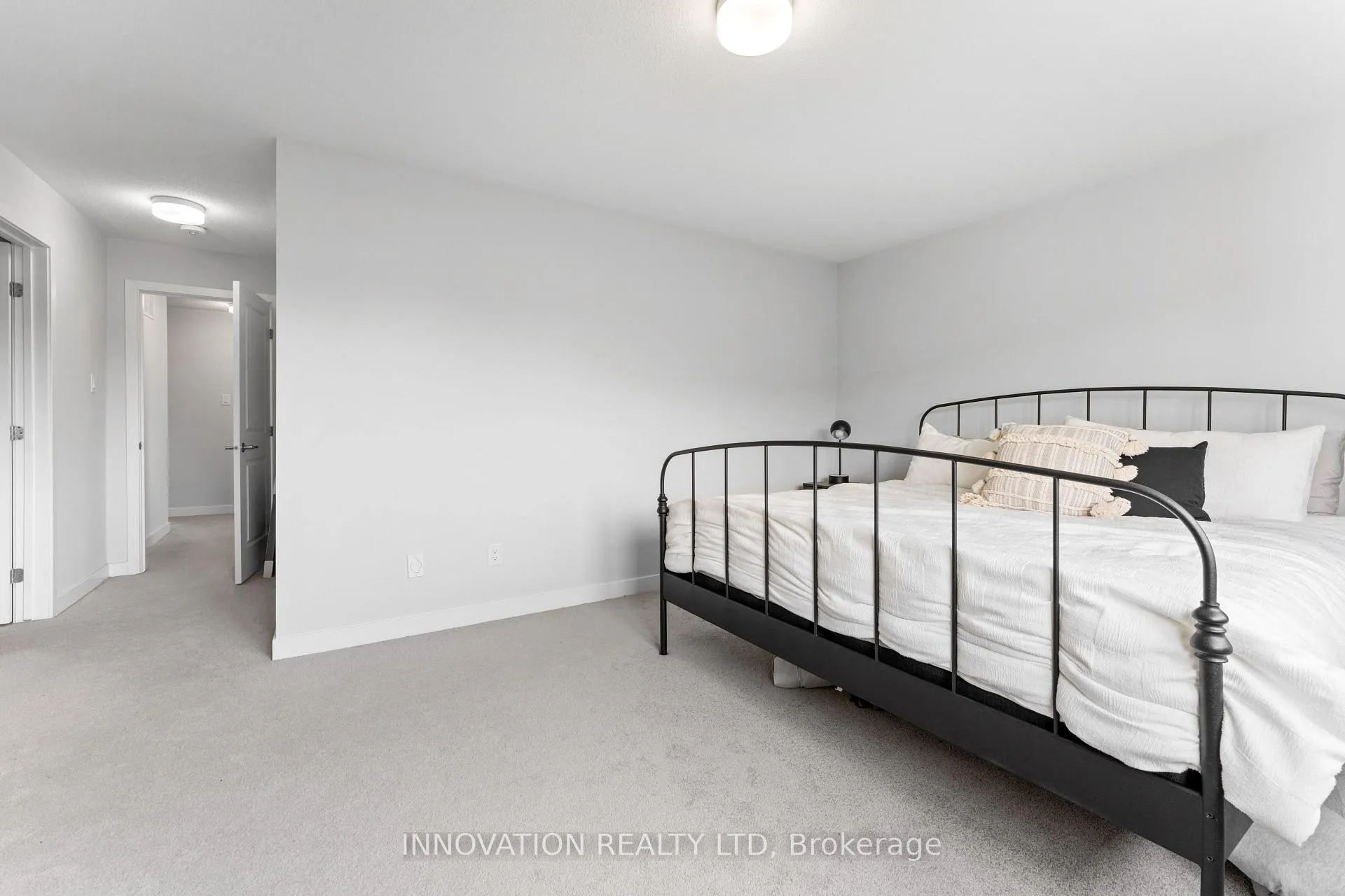 Photo 18 of 1005 Showman Street, Ottawa, Richmond — HOMEH