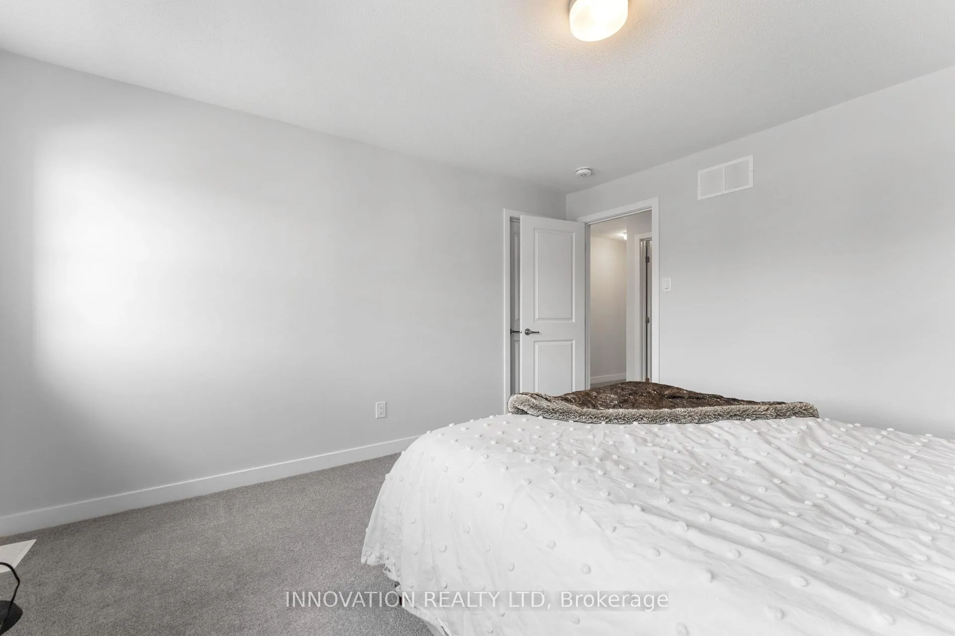 Photo 25 of 1005 Showman Street, Ottawa, Richmond — HOMEH