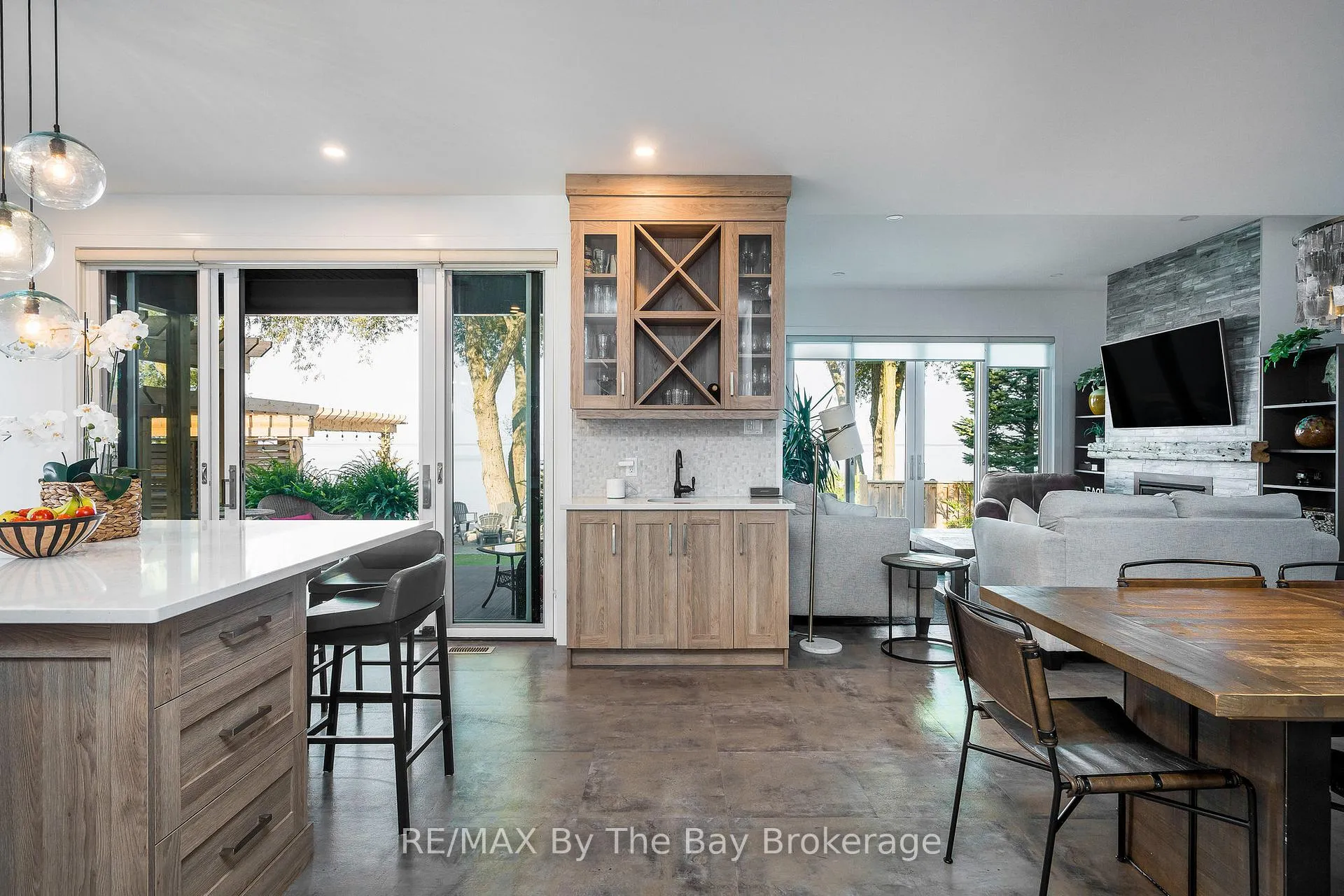 Photo 21 of 2206 Tiny Beaches Road S, Tiny, Rural Tiny — HOMEH