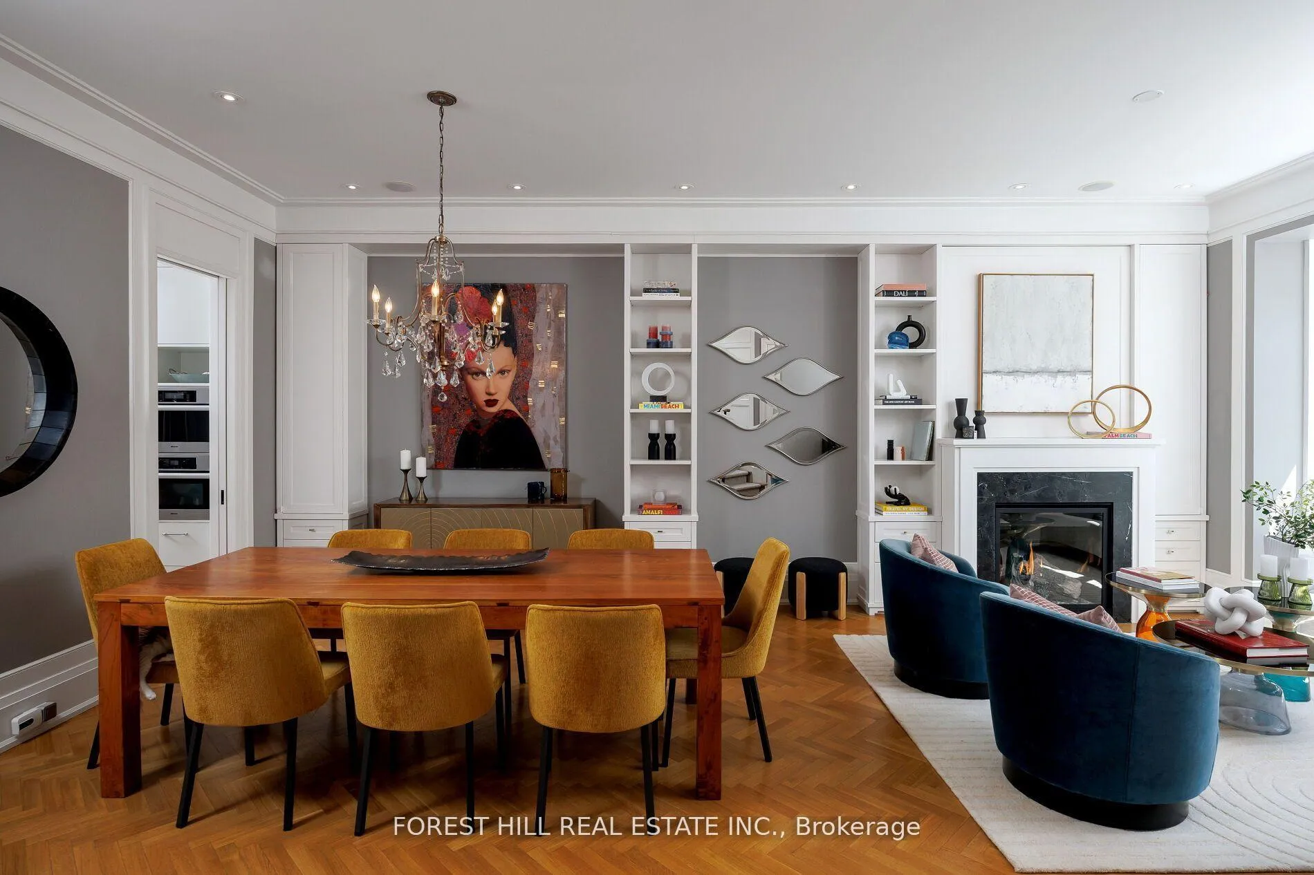 Photo 3 of 102 Chaplin Crescent, Toronto, Yonge-Eglinton — HOMEH