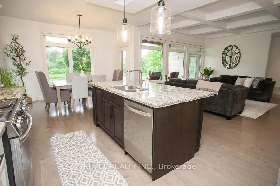 Photo 13 of Unit 6, 158 Willow Street, Brant, Paris — HOMEH