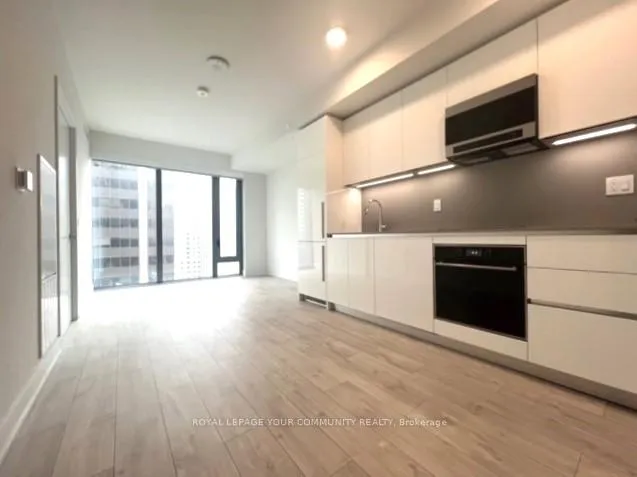 Photo 3 of Unit 3404, 8 Cumberland Street, Toronto, The Annex — HOMEH
