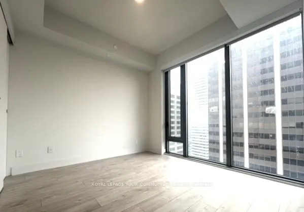 Photo 5 of Unit 3404, 8 Cumberland Street, Toronto, The Annex — HOMEH