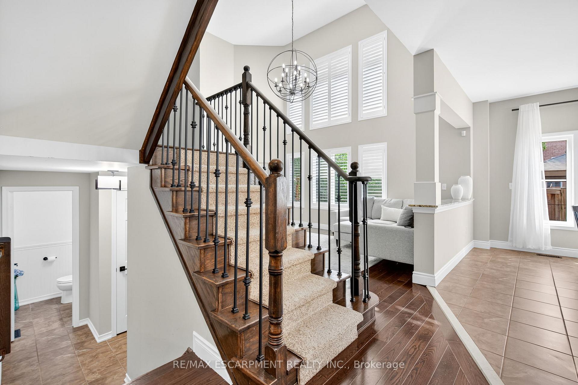 Photo 6 of 4223 Fuller Crescent, Burlington, Alton — HOMEH