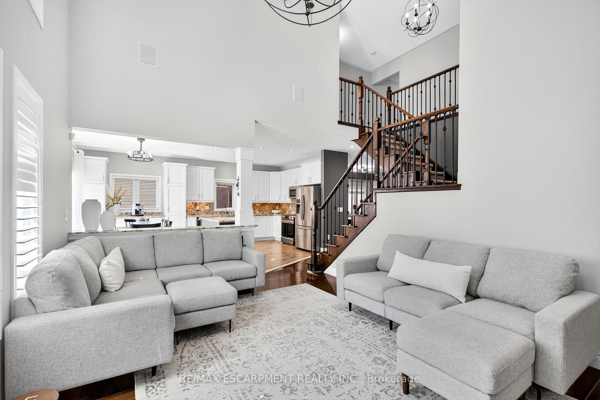 Photo 16 of 4223 Fuller Crescent, Burlington, Alton — HOMEH