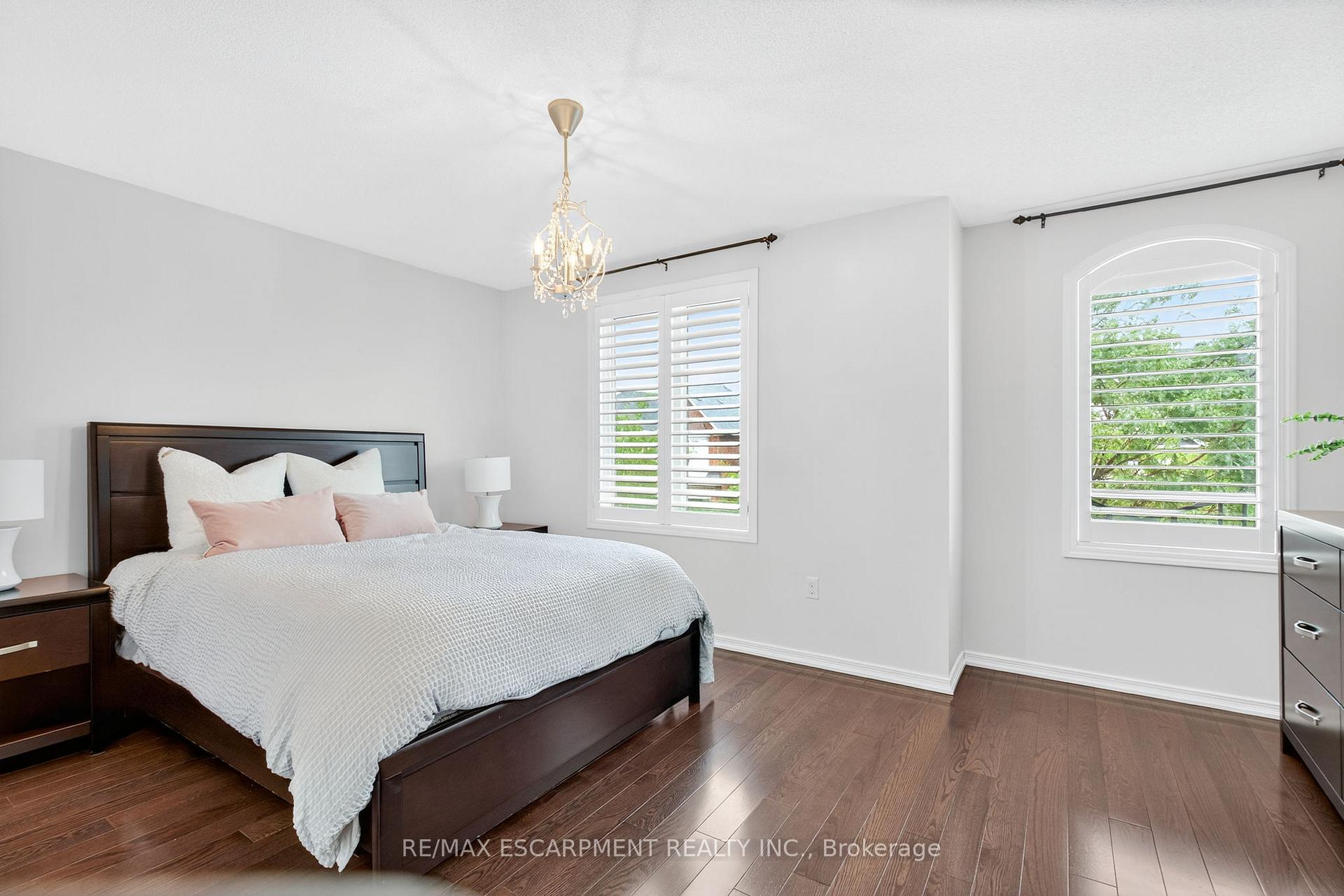 Photo 26 of 4223 Fuller Crescent, Burlington, Alton — HOMEH