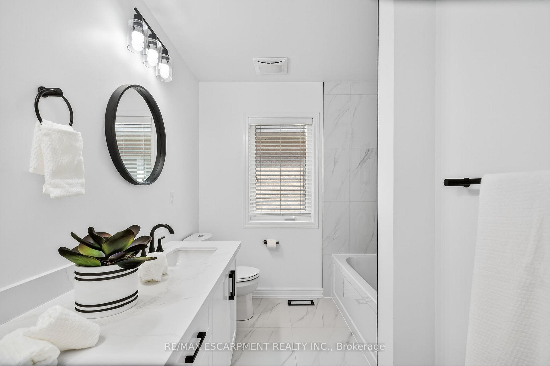 Photo 27 of 4223 Fuller Crescent, Burlington, Alton — HOMEH