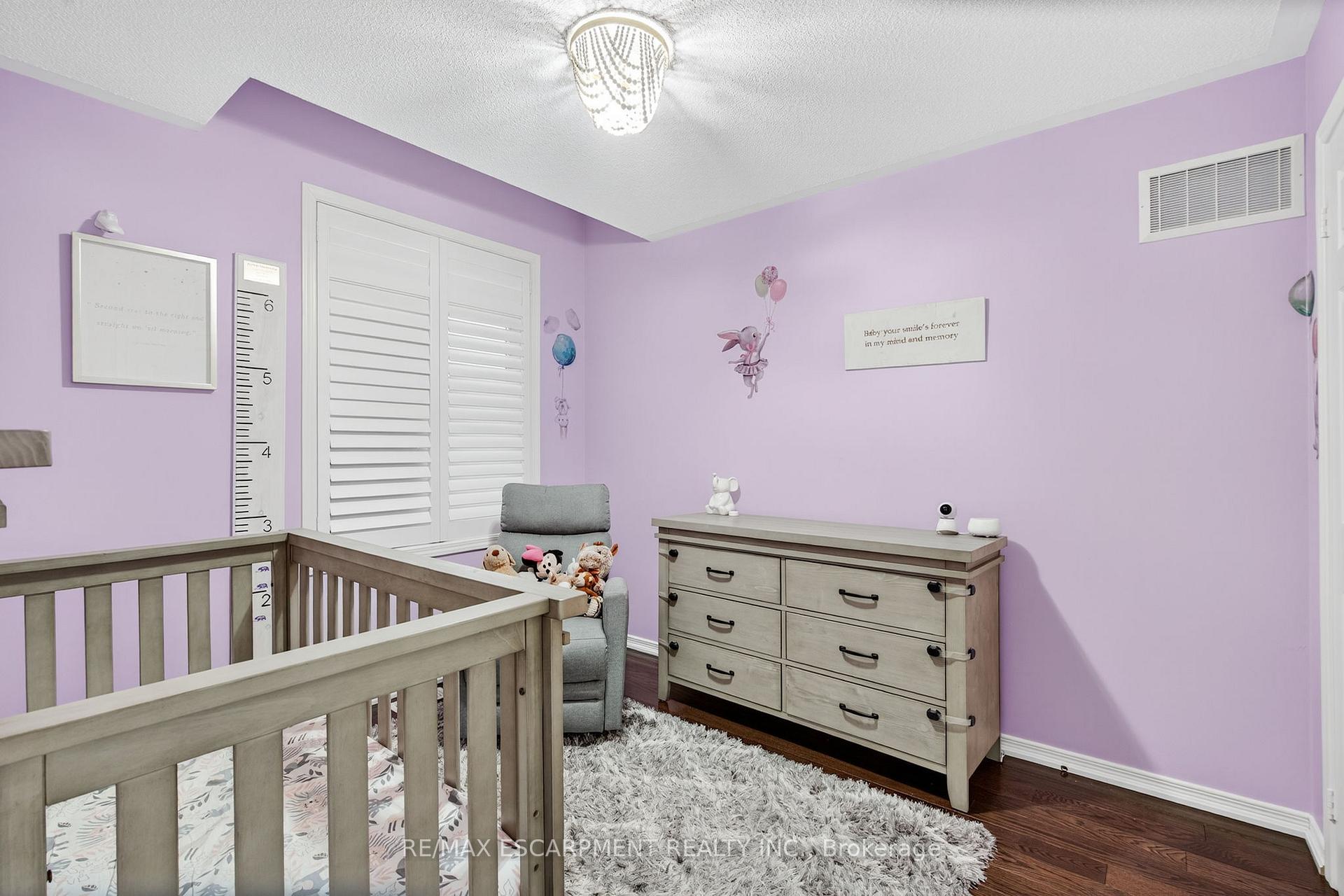 Photo 32 of 4223 Fuller Crescent, Burlington, Alton — HOMEH