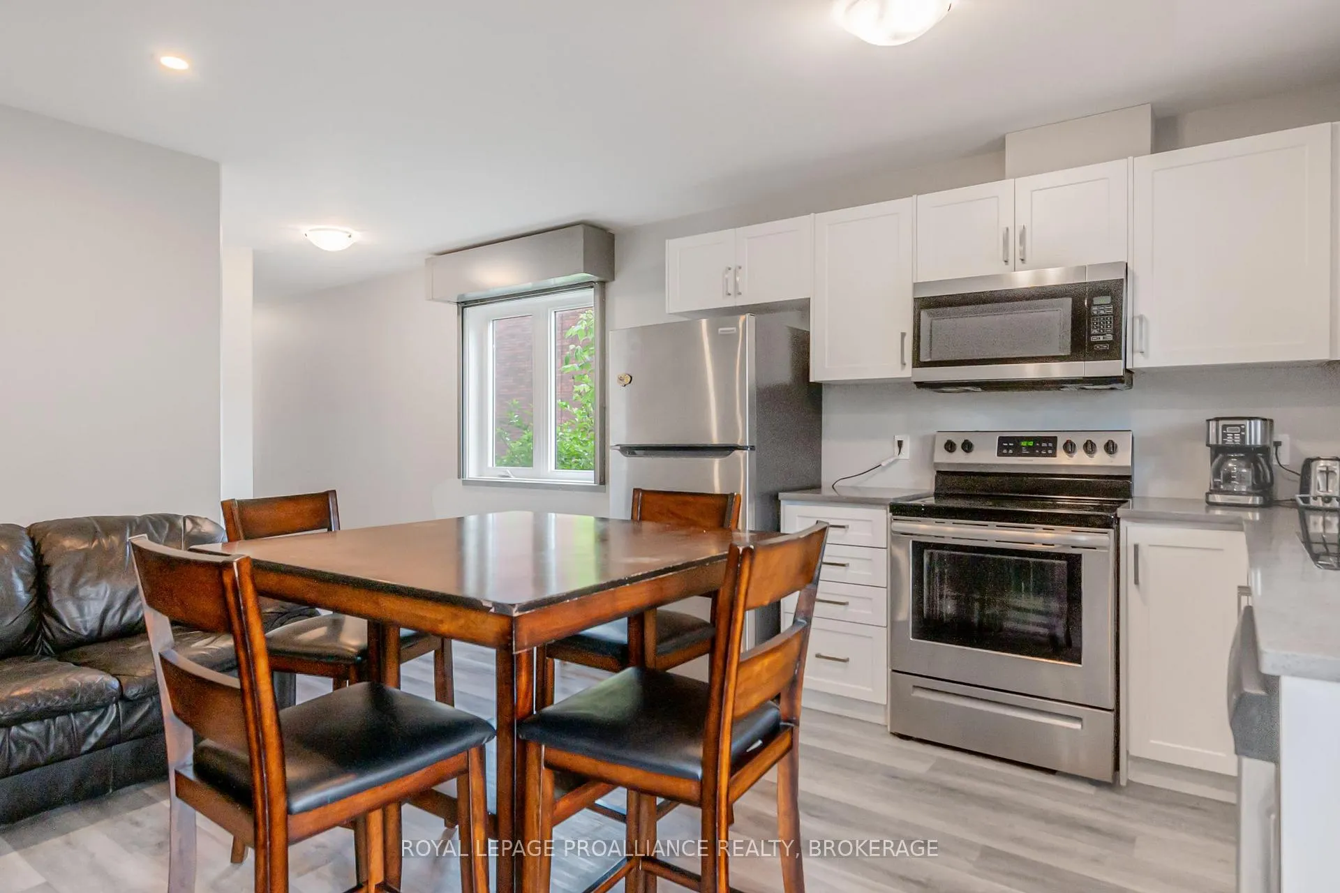Photo 9 of 39 Ellerbeck Street, Kingston, Central City East — HOMEH