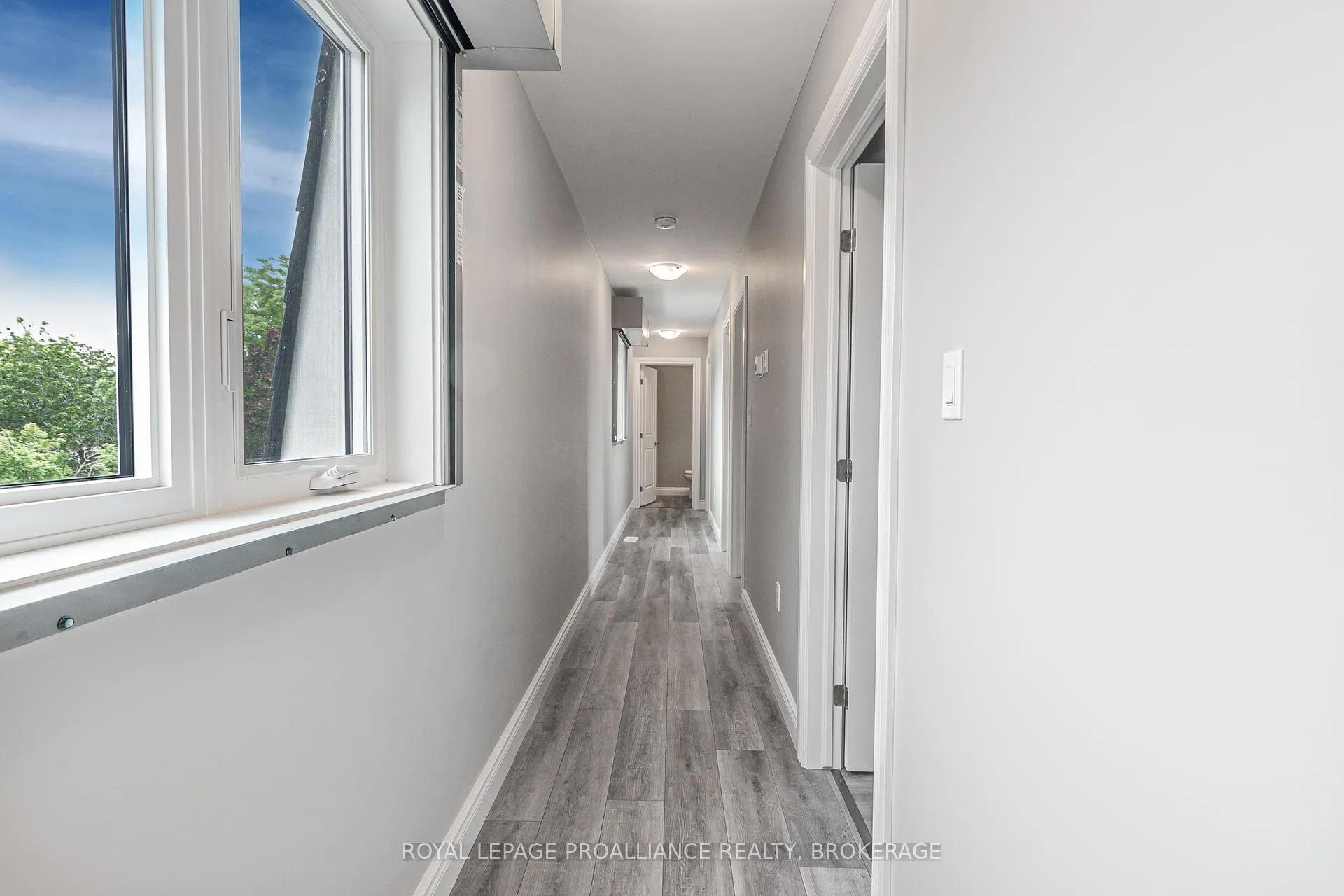 Photo 33 of 39 Ellerbeck Street, Kingston, Central City East — HOMEH
