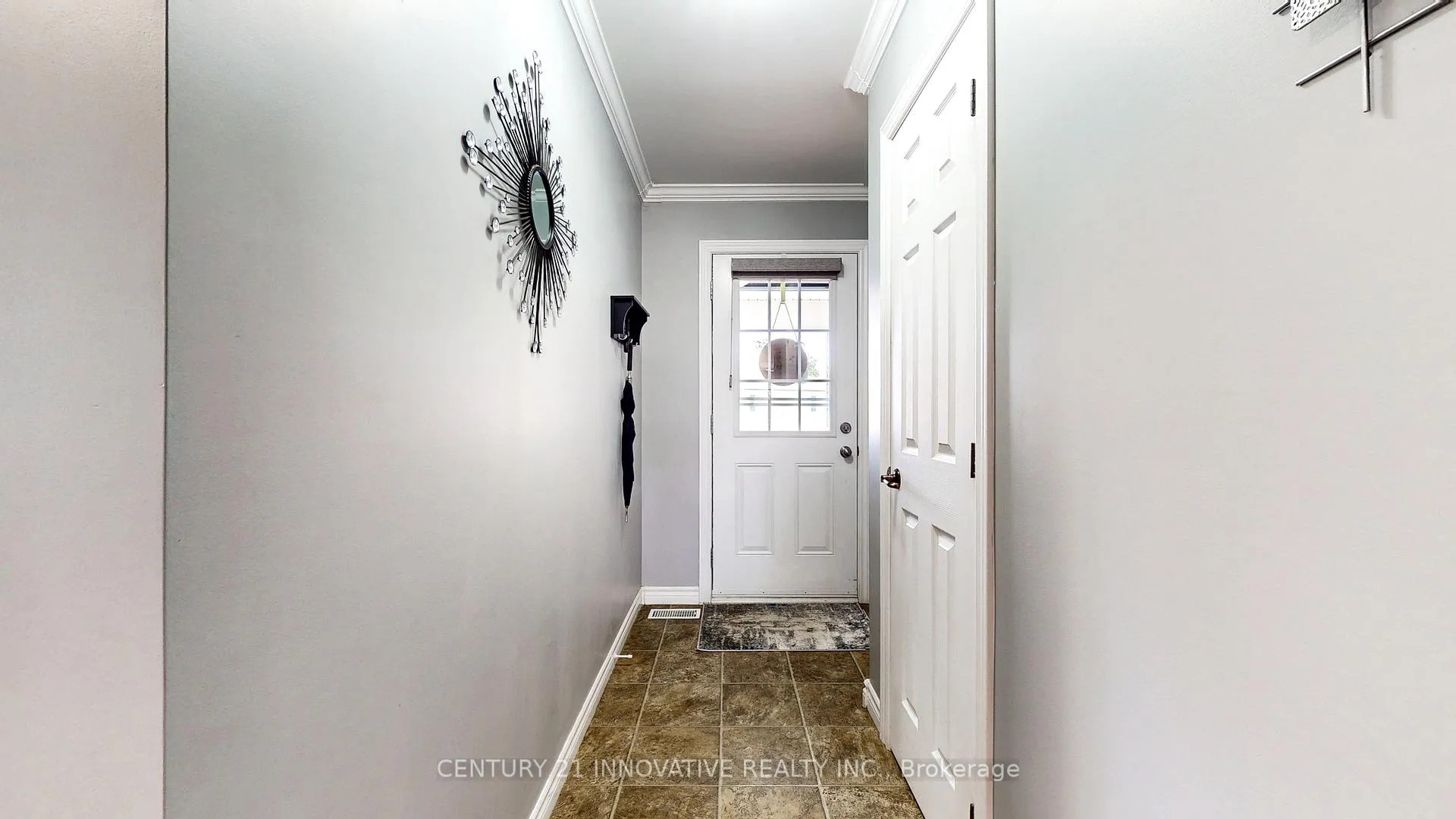 Photo 7 of 15 Aisworth Drive, Ramara, Atherley — HOMEH