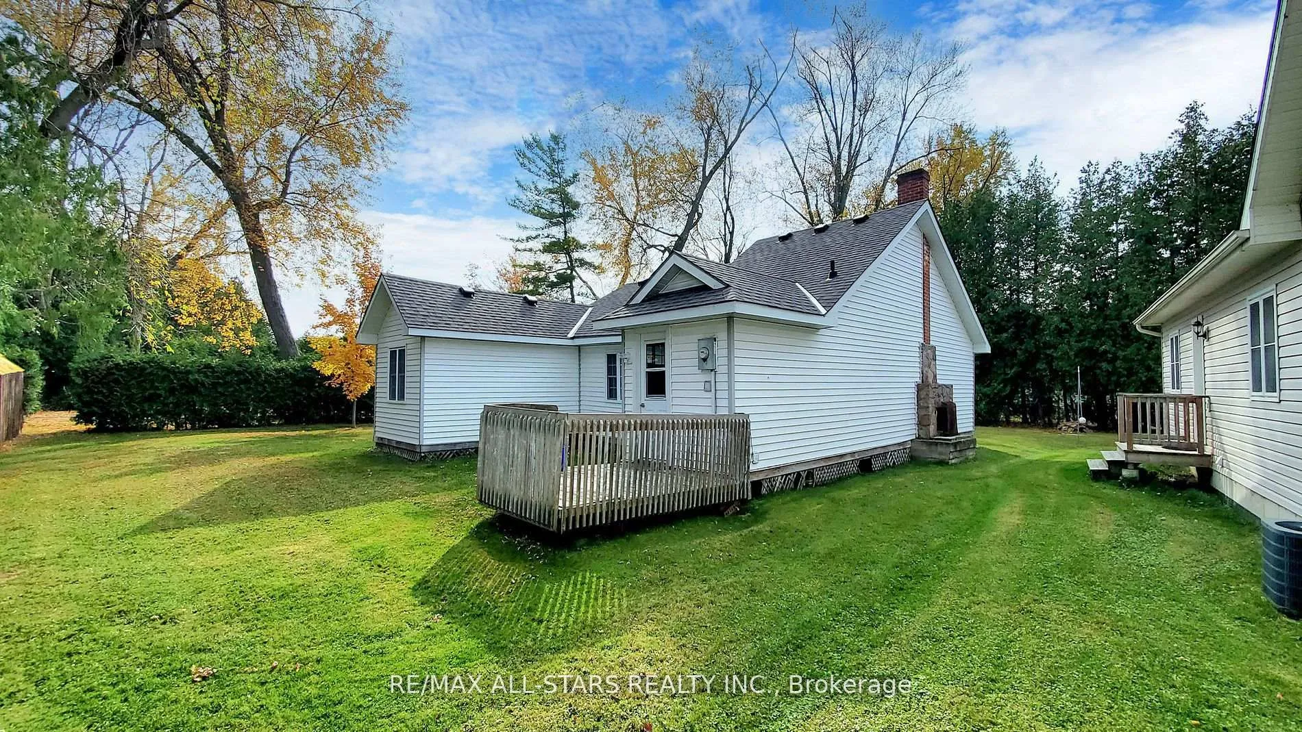 Photo 21 of 8 Tikvah Circle, Georgina, Historic Lakeshore Communities — HOMEH