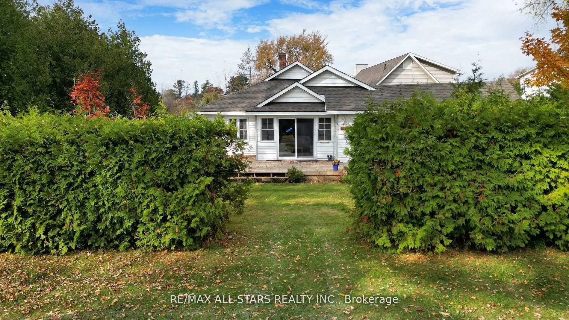 Photo 29 of 8 Tikvah Circle, Georgina, Historic Lakeshore Communities — HOMEH