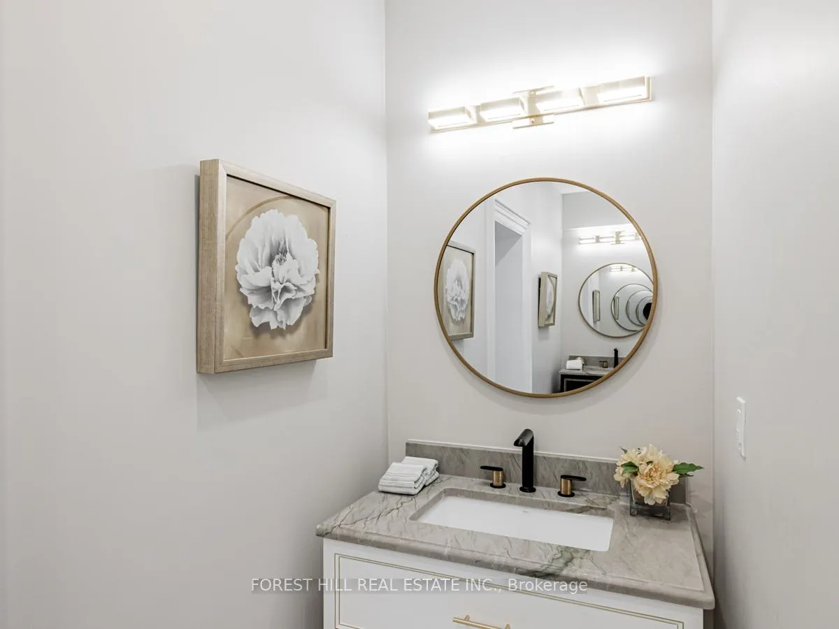 Photo 21 of 15 Strathallan Boulevard, Toronto, Lawrence Park South — HOMEH
