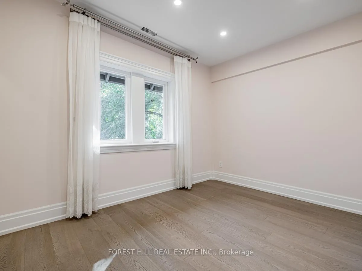 Photo 24 of 15 Strathallan Boulevard, Toronto, Lawrence Park South — HOMEH
