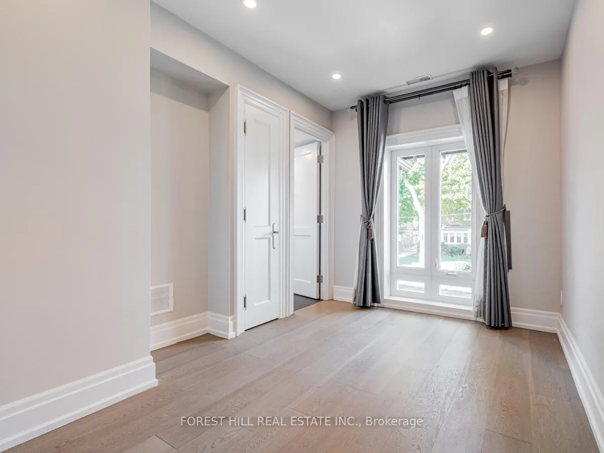 Photo 26 of 15 Strathallan Boulevard, Toronto, Lawrence Park South — HOMEH