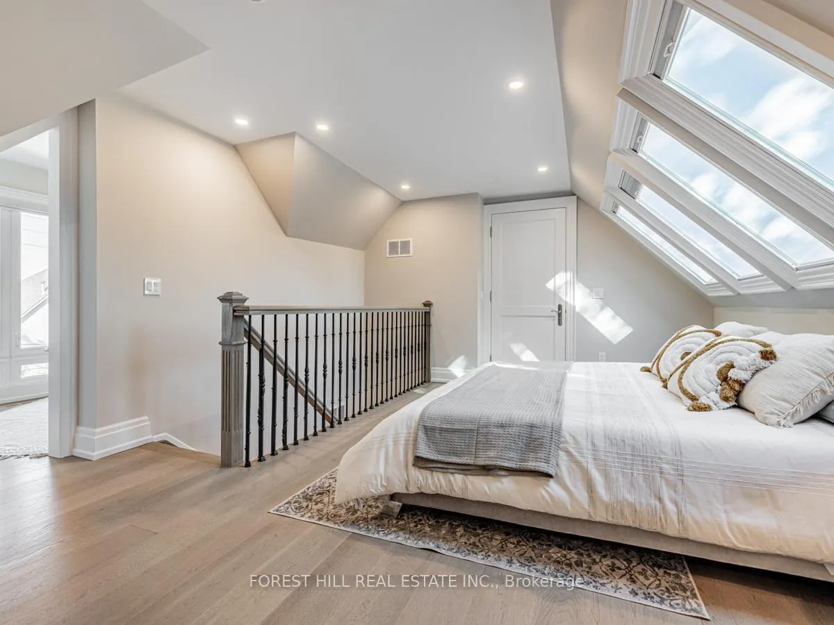 Photo 30 of 15 Strathallan Boulevard, Toronto, Lawrence Park South — HOMEH