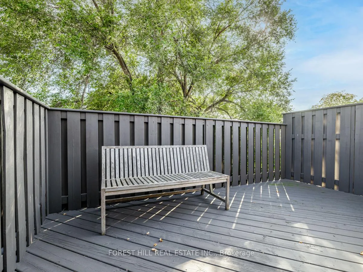 Photo 33 of 15 Strathallan Boulevard, Toronto, Lawrence Park South — HOMEH