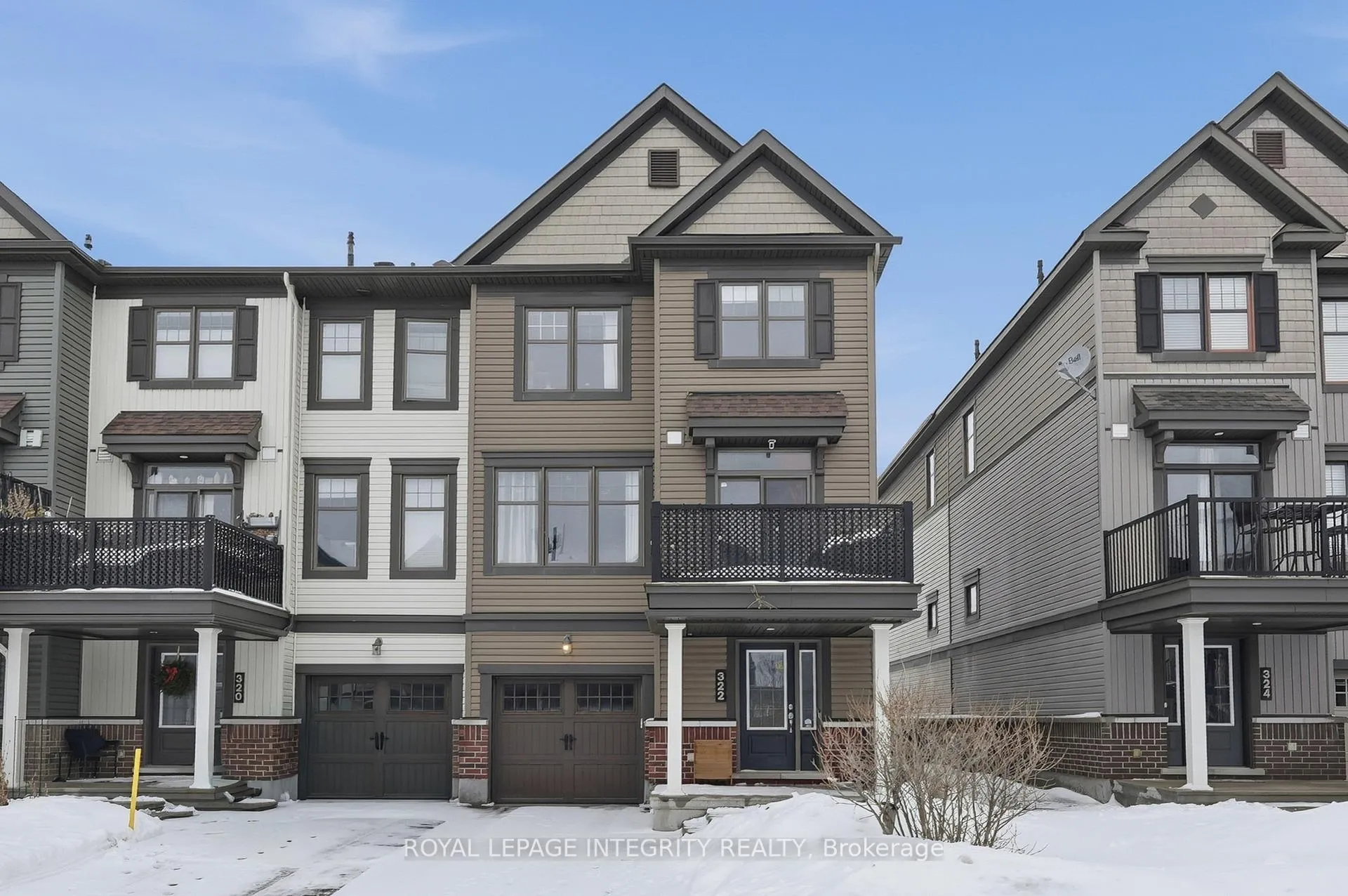 Front of 322 Citrine Street